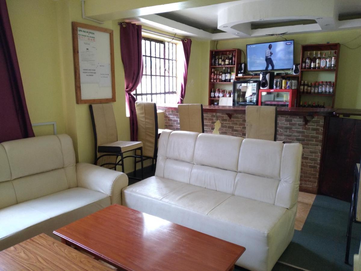 Crown Hotel Kericho Luaran gambar